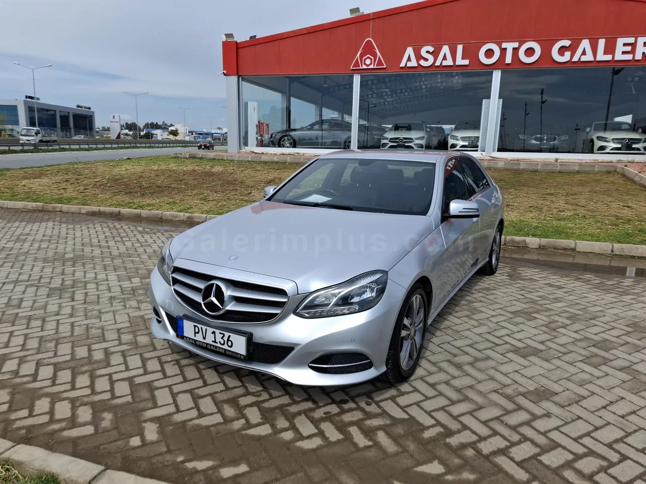 2014 Mercedes-Benz E Serisi E 220 d DIESEL AUTOMATIC Lefkoşa İlan görseli - GalerimPlus