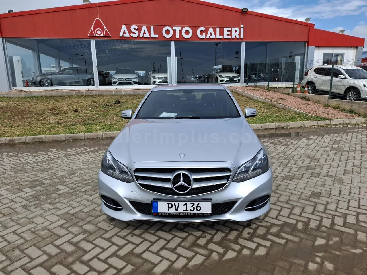 2014 Model Otomatik Mercedes-Benz E Serisi E 220 d Lefkoşa Satılık İkinci El | GalerimPlus - Thumbnail 2