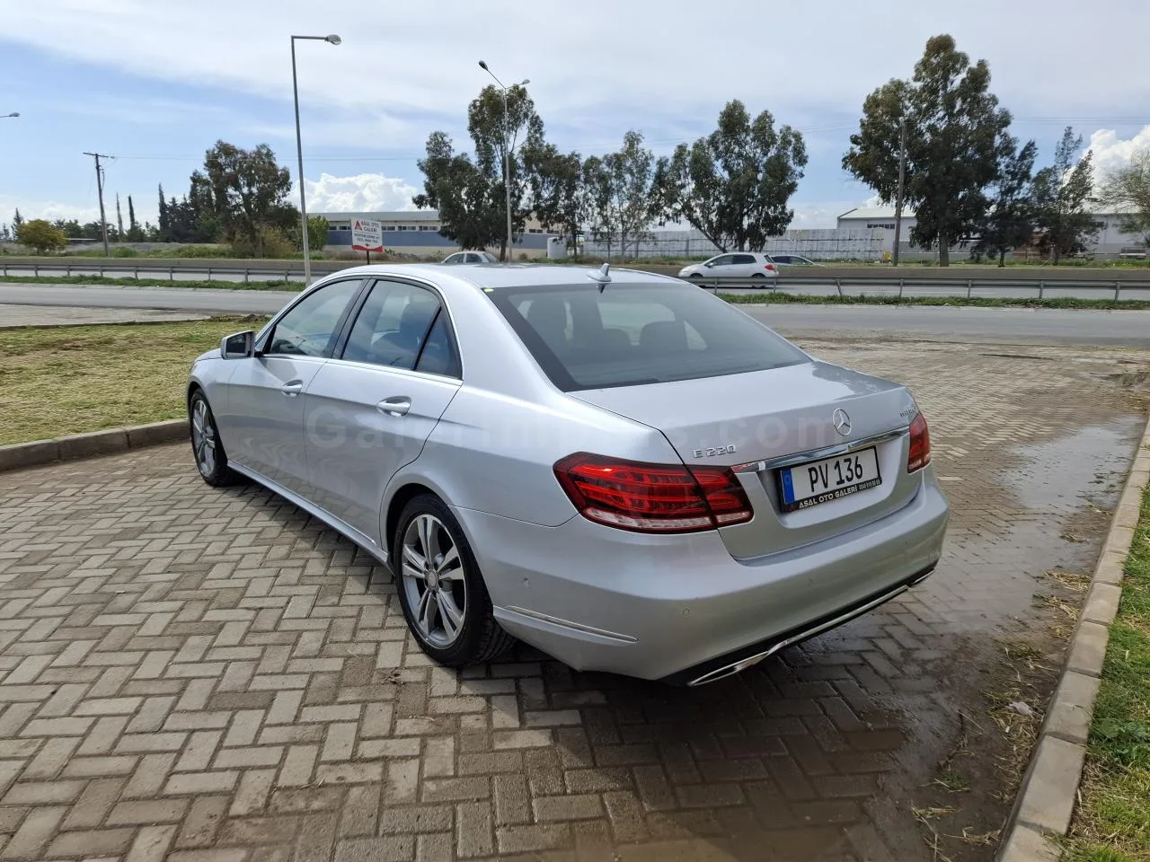 2014 Model Otomatik Mercedes-Benz E Serisi E 220 d Lefkoşa Satılık İkinci El | GalerimPlus - Thumbnail 7