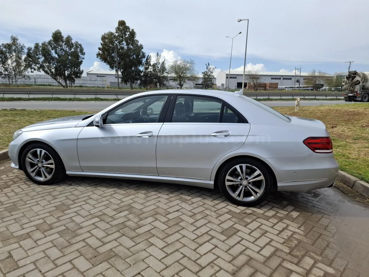 2014 Model Otomatik Mercedes-Benz E Serisi E 220 d Lefkoşa Satılık İkinci El | GalerimPlus - Thumbnail 8