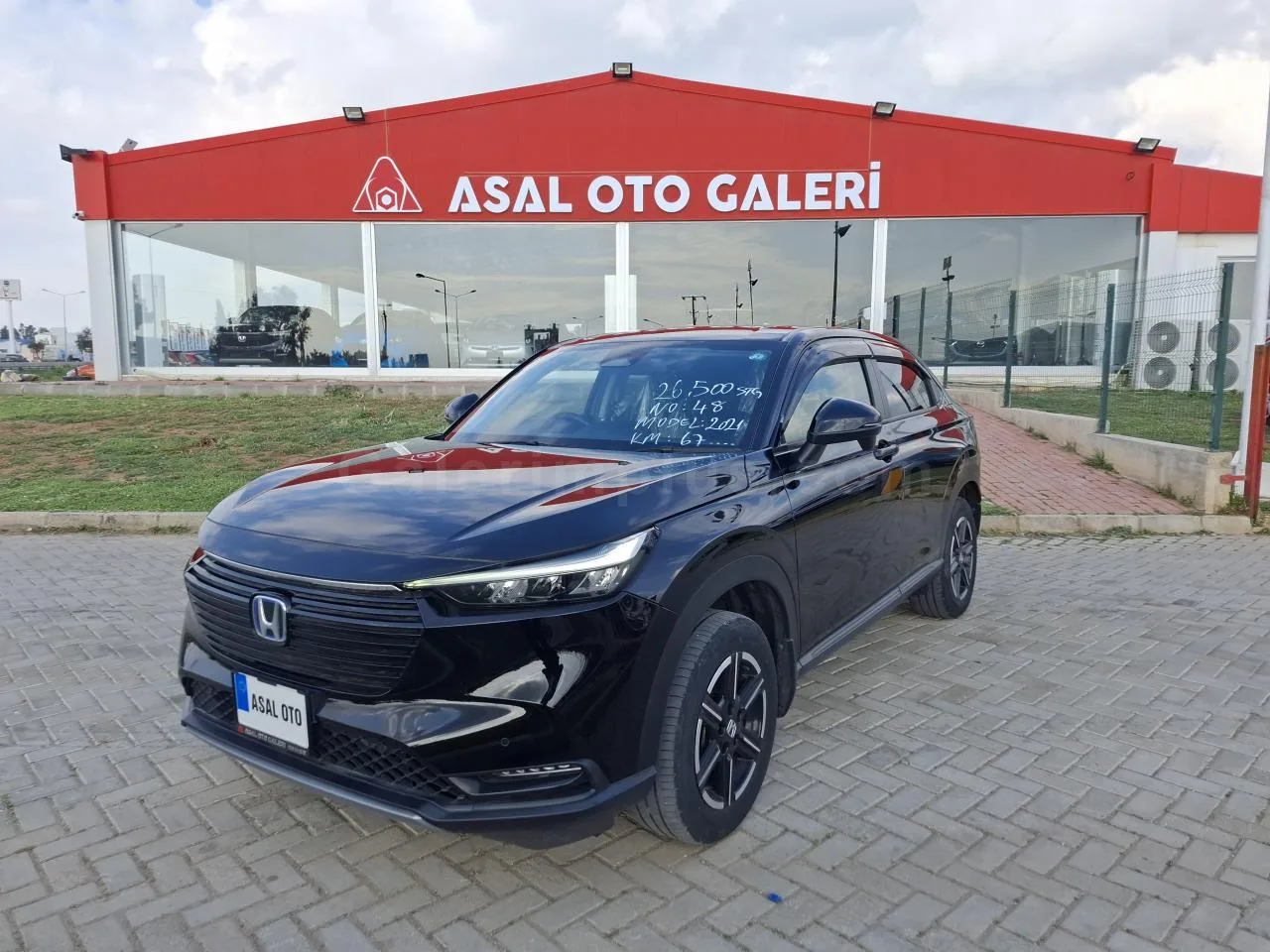 2021 Honda Vezel 1.5 i-VTEC Hybrid Automatic HYBRID AUTOMATIC Lefkoşa İlan görseli - GalerimPlus