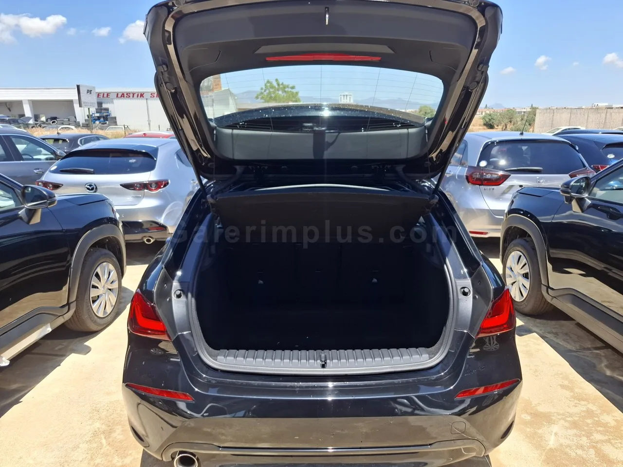 2024 Model Otomatik BMW 1 Serisi 116i İskele Satılık İkinci El | GalerimPlus - Thumbnail 8
