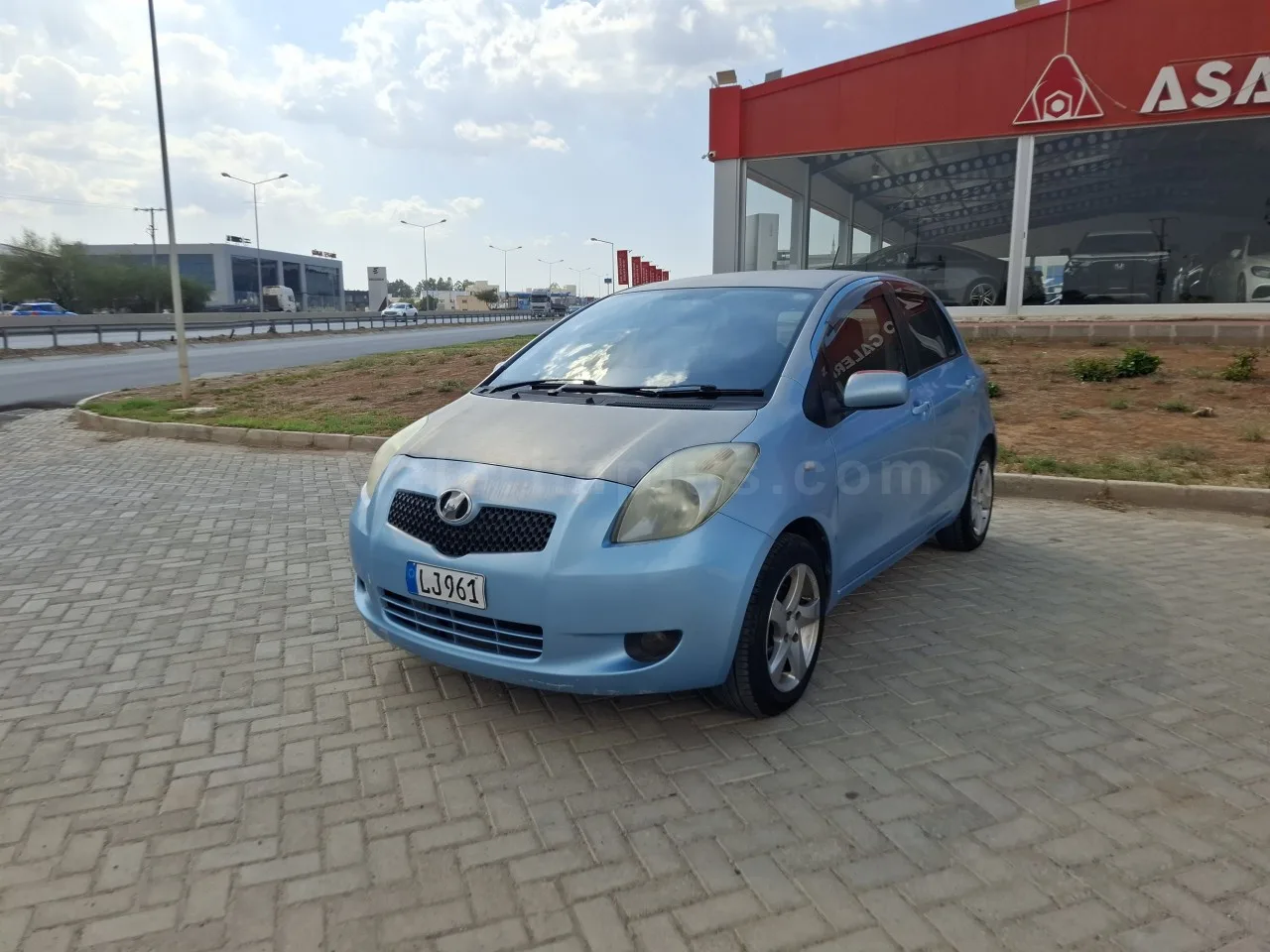 2007 Toyota Vitz 1.5 VVTI-I 16V Automatic GASOLINE AUTOMATIC Lefkoşa İlan görseli - GalerimPlus