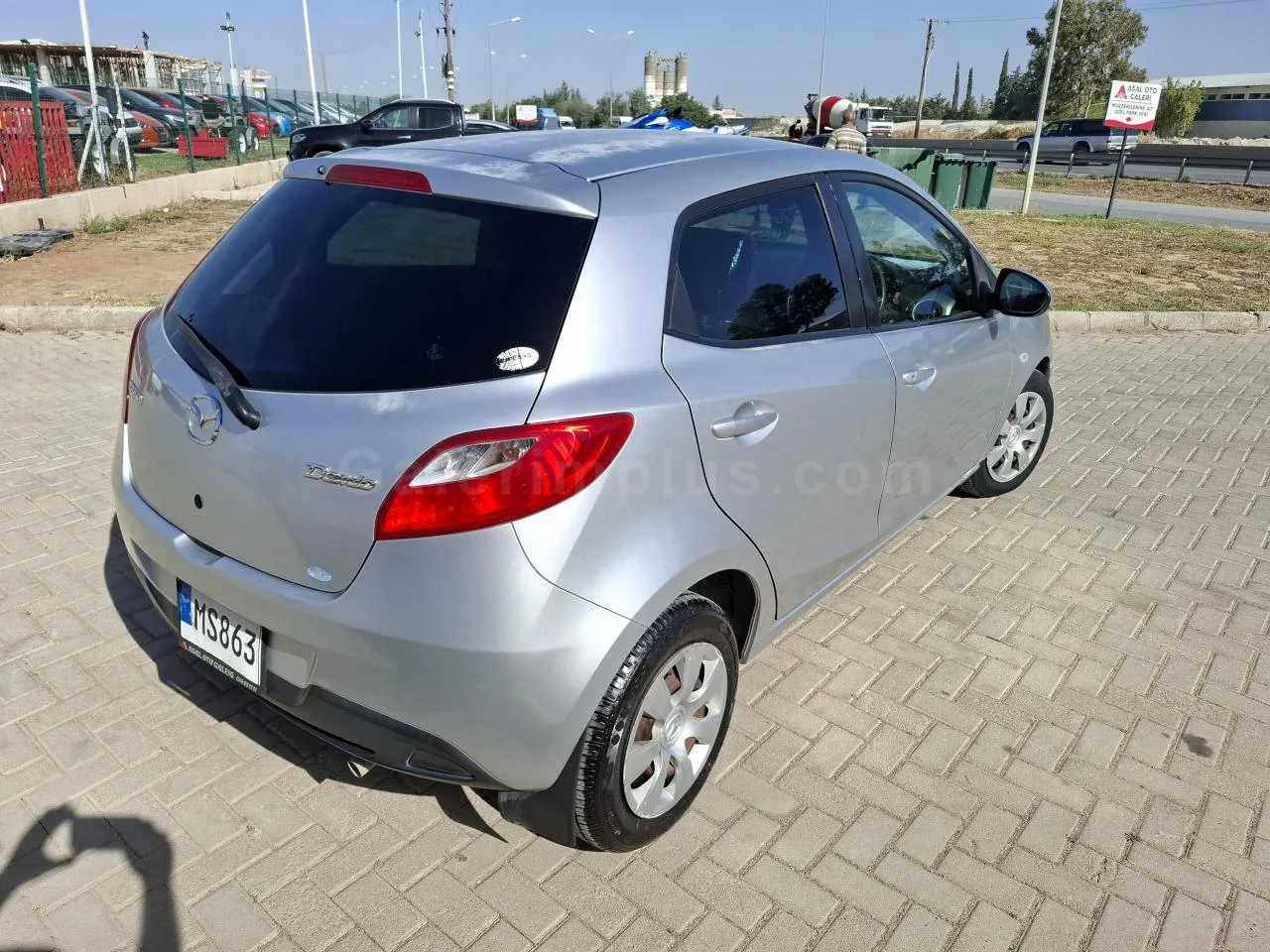 2010 Model Otomatik Mazda Demio 1.3i İskele Satılık İkinci El | GalerimPlus - Thumbnail 3