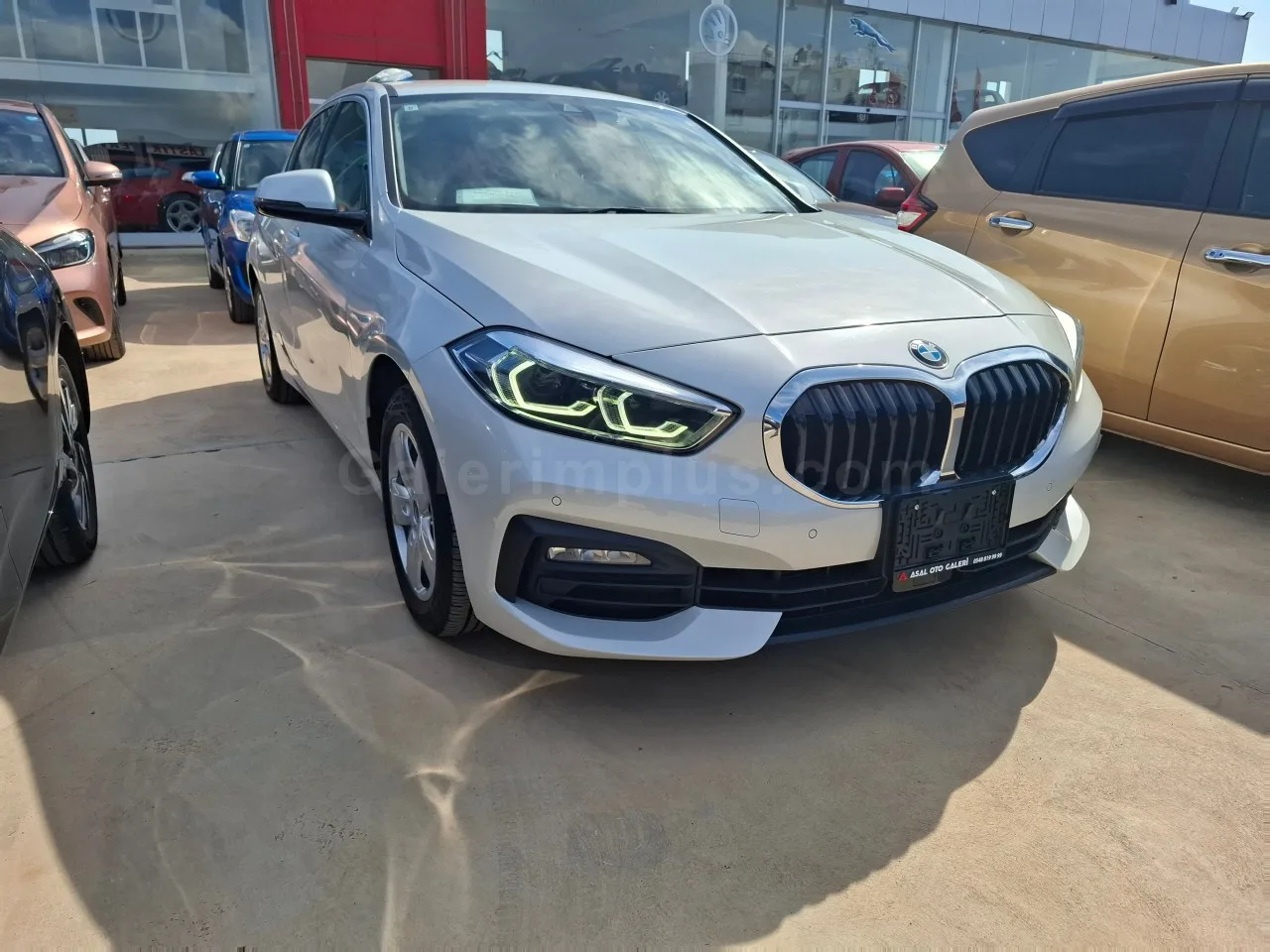 2022 Model Otomatik BMW 1 Serisi 118d İskele Satılık İkinci El | GalerimPlus - Thumbnail 2