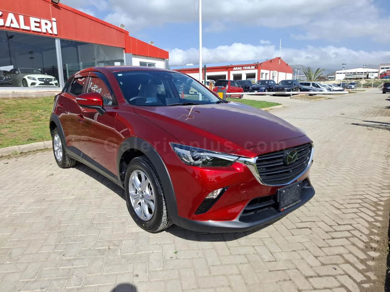 2023 Model Otomatik Mazda CX-3 Lefkoşa Satılık İkinci El | GalerimPlus - Thumbnail 3