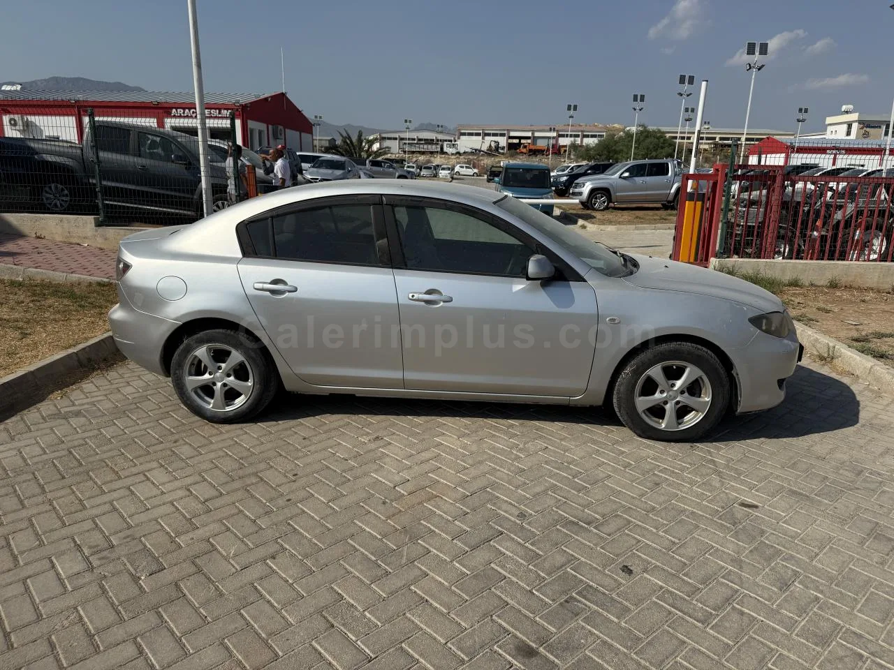 2005 Model Otomatik Mazda Demio 1.5 16V Lefkoşa Satılık İkinci El | GalerimPlus - Thumbnail 4