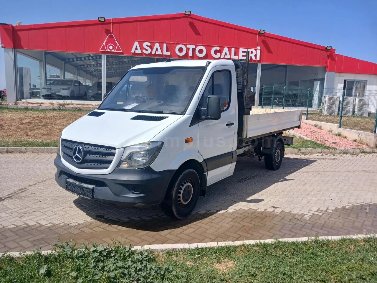 2016 Kamyon & Kamyonet Mercedes DIESEL AUTOMATIC Lefkoşa İlan görseli - GalerimPlus