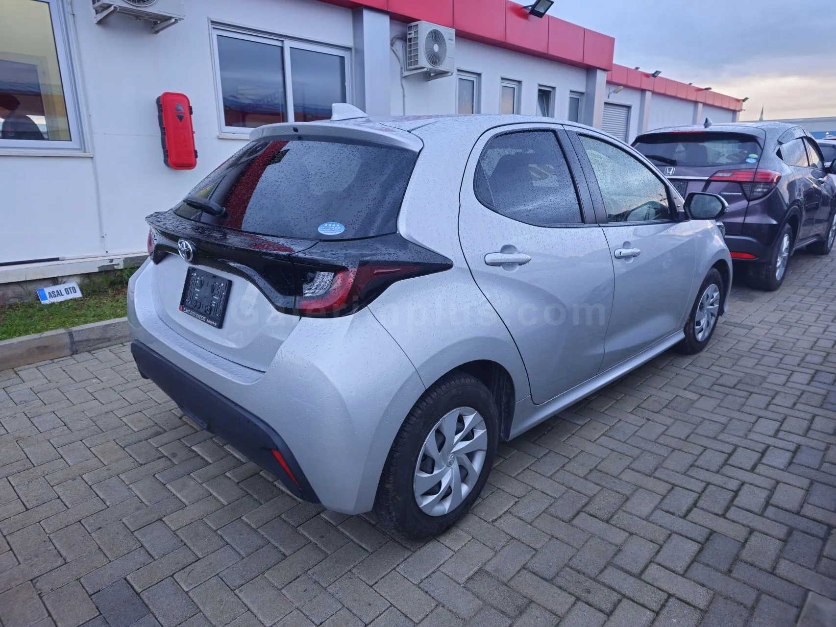 2021 Model Otomatik Toyota Yaris 1.0 Lefkoşa Satılık İkinci El | GalerimPlus - Thumbnail 5