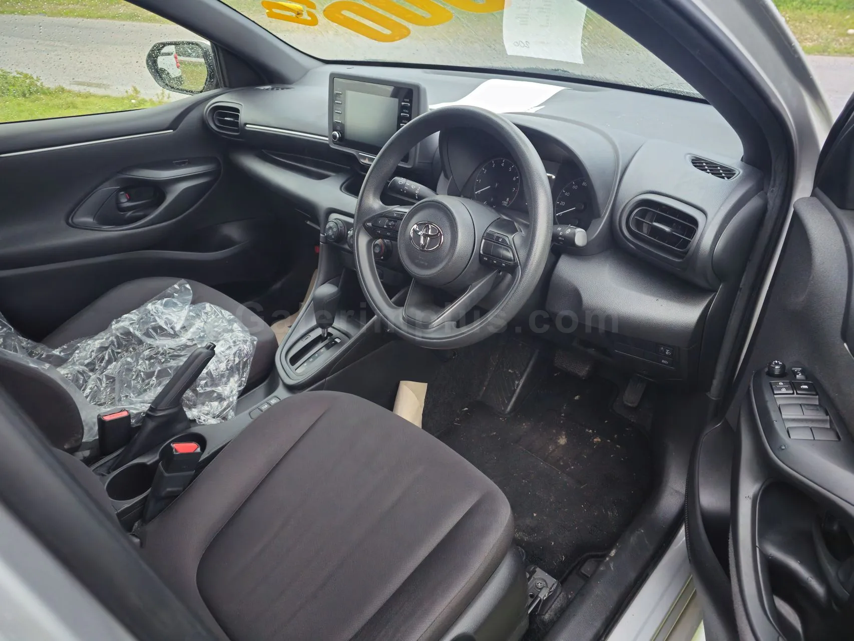 2021 Model Otomatik Toyota Yaris 1.0 Lefkoşa Satılık İkinci El | GalerimPlus - Thumbnail 7