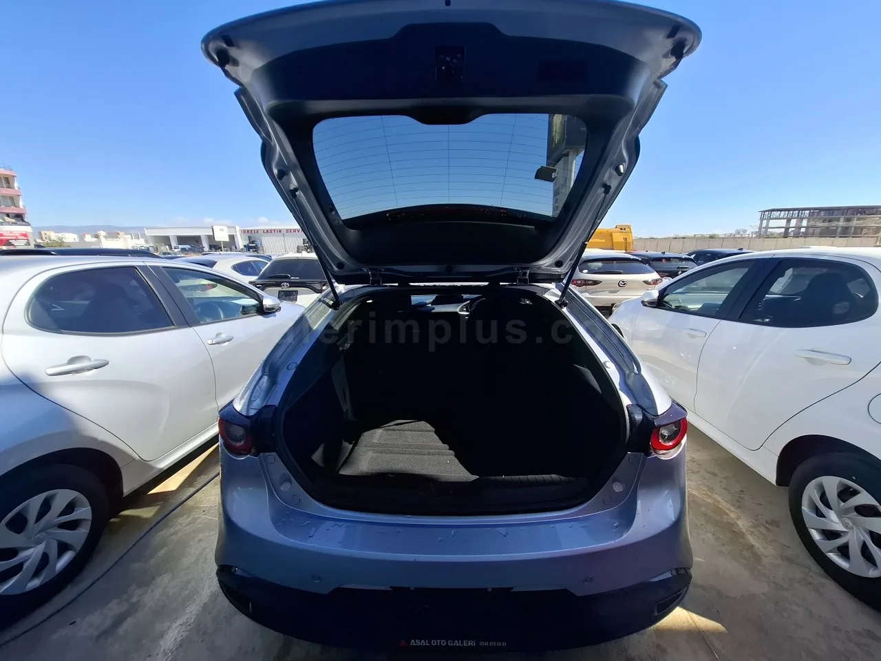 2023 Model Otomatik Mazda 3 1.5 SkyActive-G İskele Satılık İkinci El | GalerimPlus - Thumbnail 7