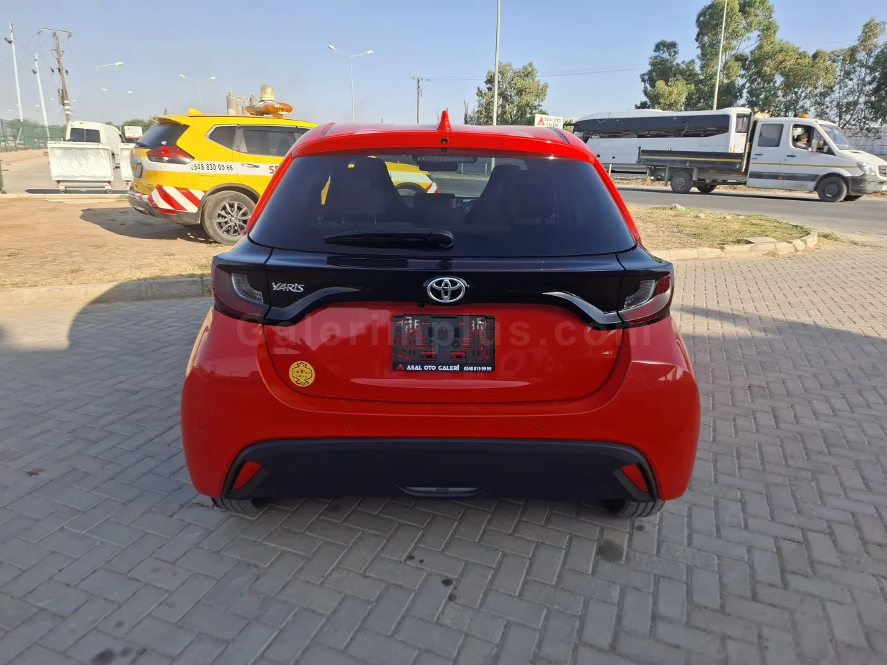 2021 Model Otomatik Toyota Yaris 1.5 Lefkoşa Satılık İkinci El | GalerimPlus - Thumbnail 6