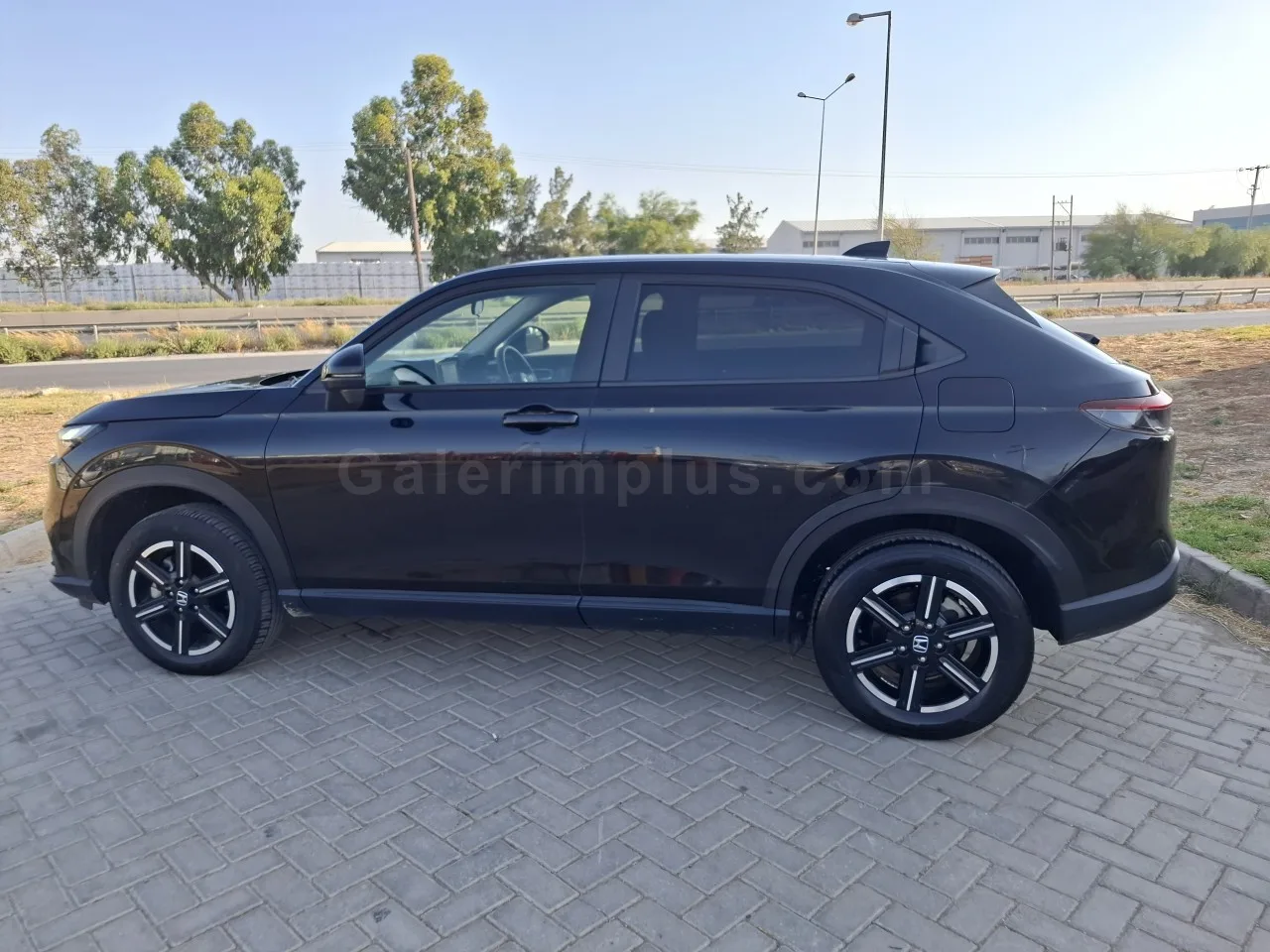 2023 Model Otomatik Honda Vezel 1.5 i-VTEC Hybrid Automatic Lefkoşa Satılık İkinci El | GalerimPlus - Thumbnail 8