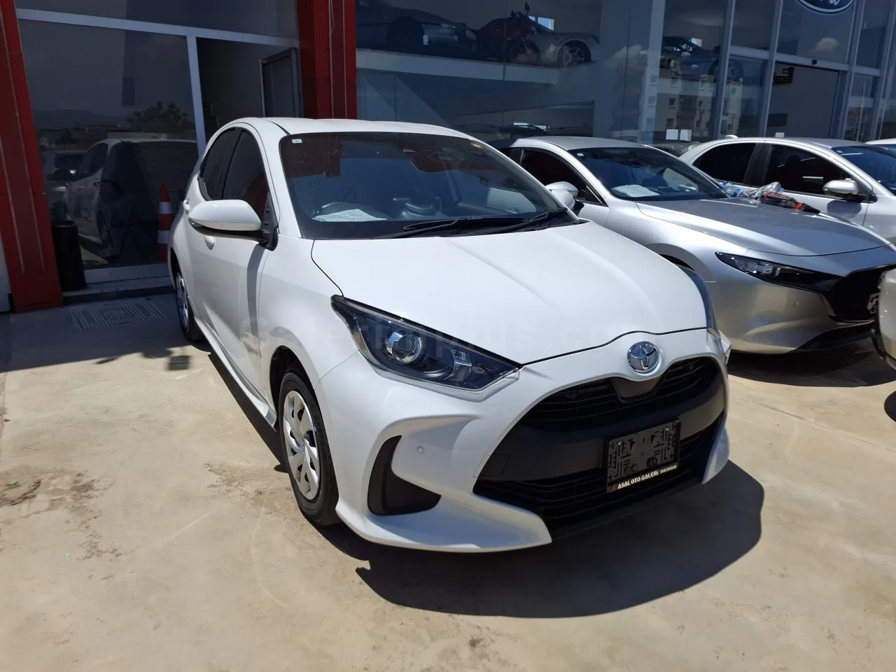 2022 Toyota Yaris 1.0 GASOLINE AUTOMATIC İskele İlan görseli - GalerimPlus