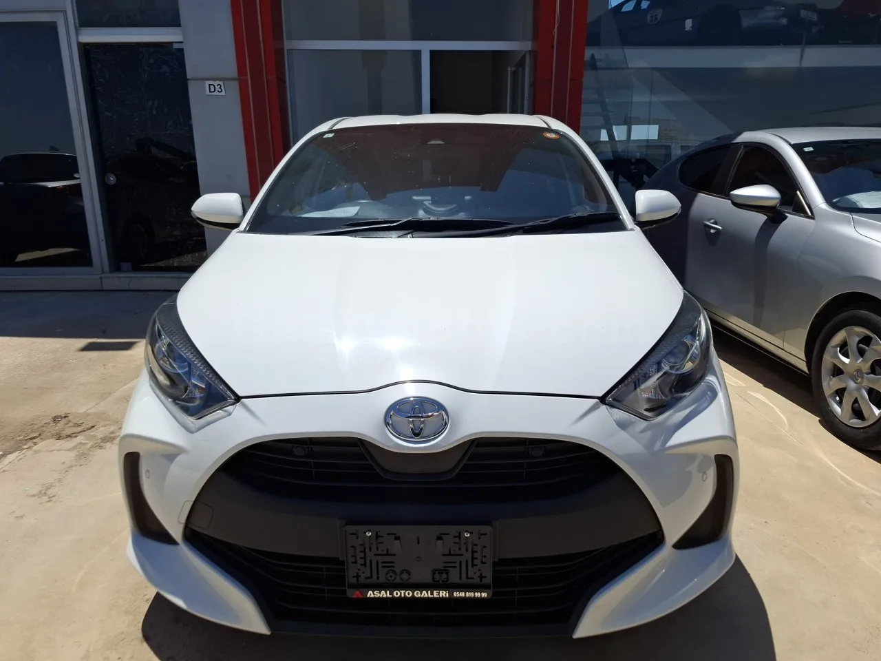 2022 Model Otomatik Toyota Yaris 1.0 İskele Satılık İkinci El | GalerimPlus - Thumbnail 2