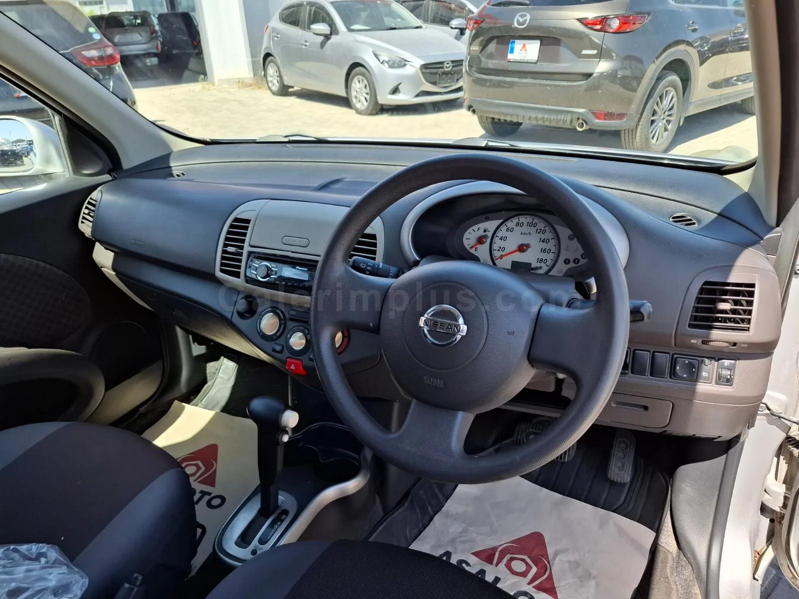 2010 Model Otomatik Nissan March 1.2 Lefkoşa Satılık İkinci El | GalerimPlus - Thumbnail 5