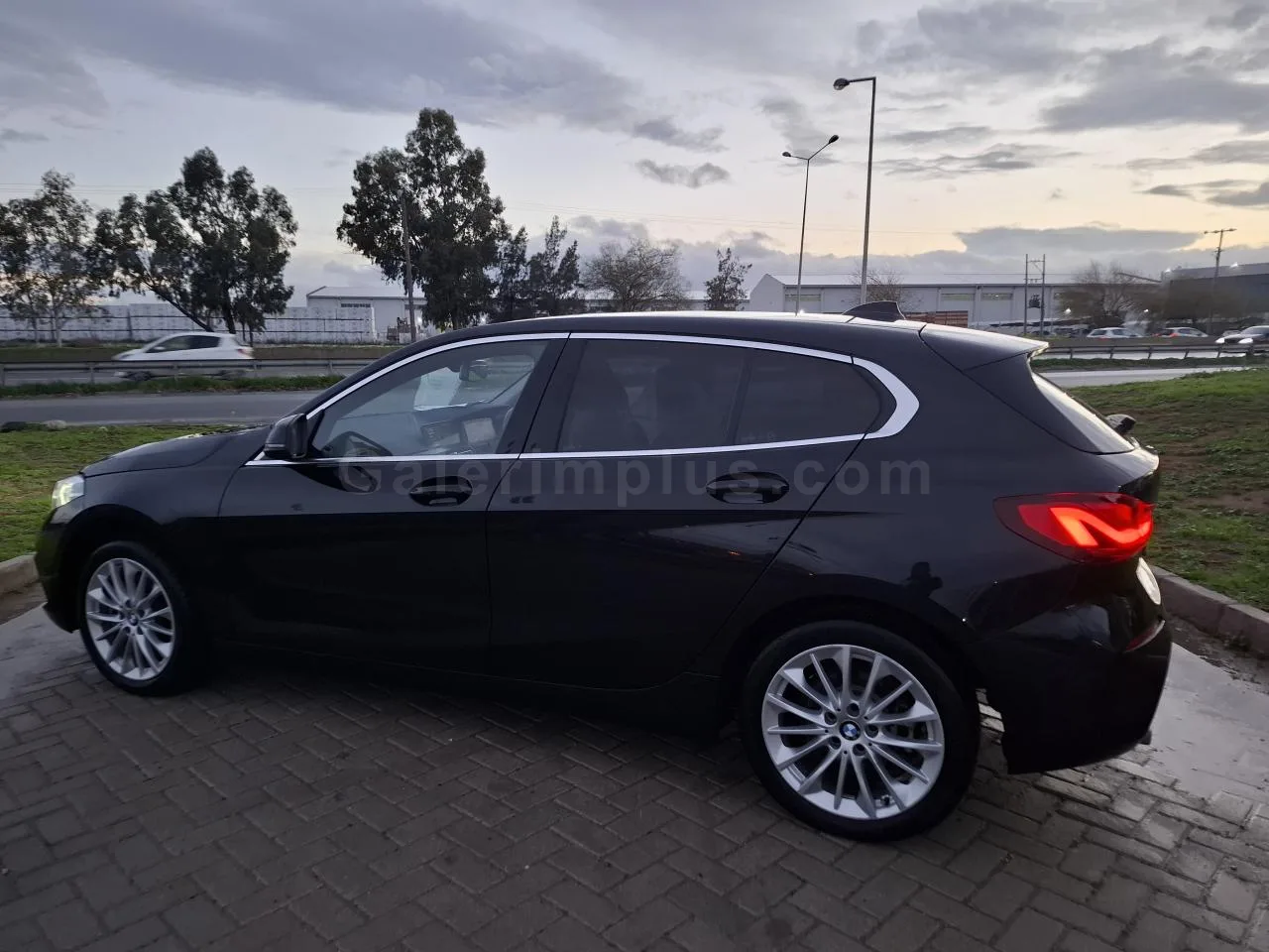 2023 Model Otomatik BMW 1 Serisi 118d Lefkoşa Satılık İkinci El | GalerimPlus - Thumbnail 8