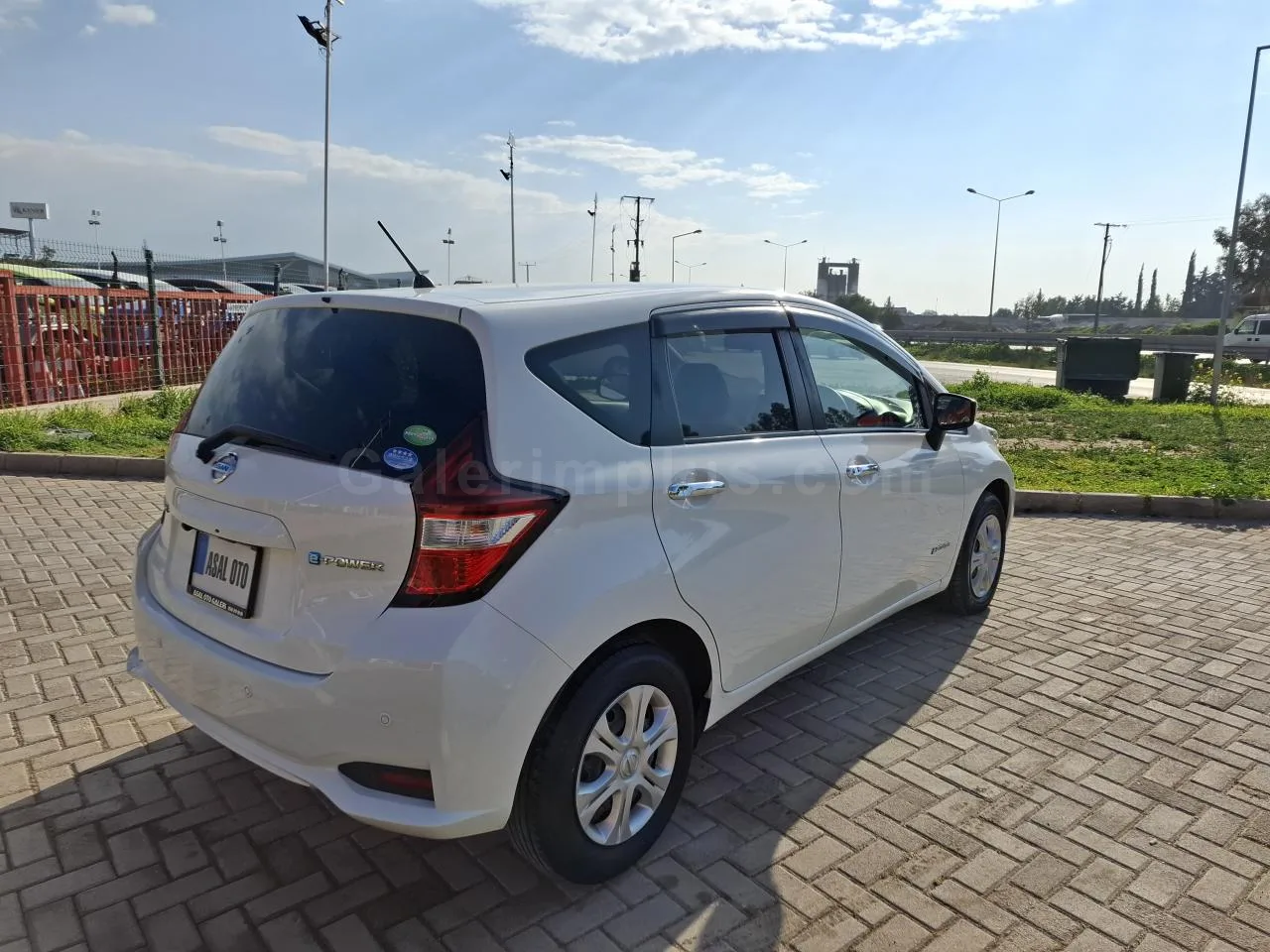 2020 Model Otomatik Nissan Note e-Power Lefkoşa Satılık İkinci El | GalerimPlus - Thumbnail 3
