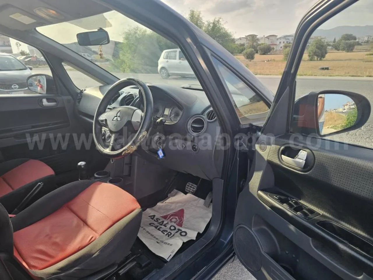 2010 Model Yarı Otomatik Mitsubishi Colt 1.3 Lefkoşa Satılık İkinci El | GalerimPlus - Thumbnail 5