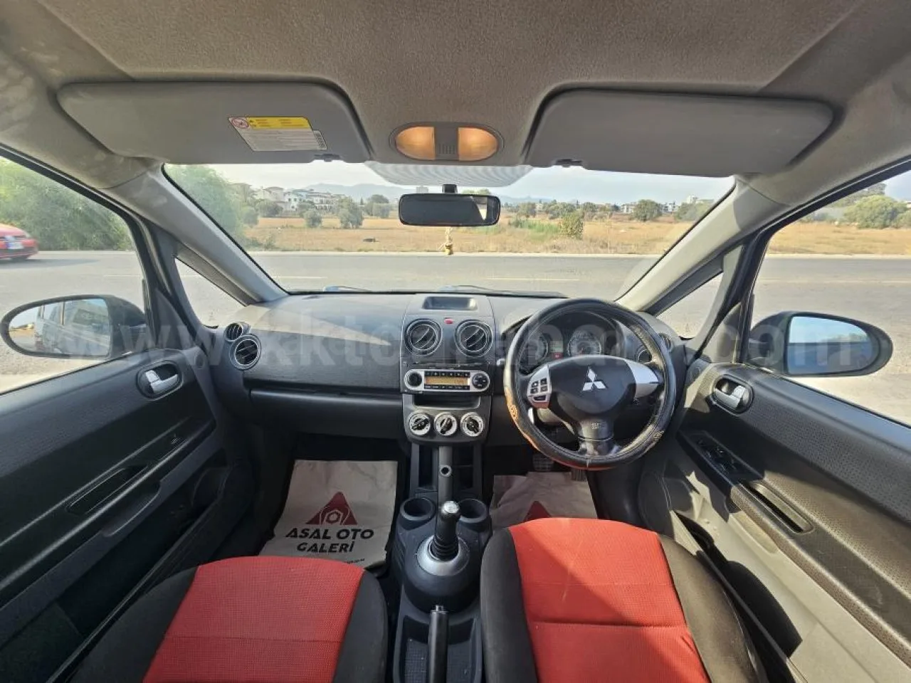 2010 Model Yarı Otomatik Mitsubishi Colt 1.3 Lefkoşa Satılık İkinci El | GalerimPlus - Thumbnail 6