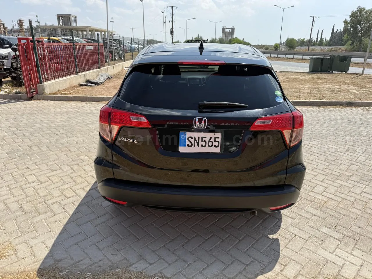 2017 Model Otomatik Honda Vezel 1.5 i-VTEC CVT Lefkoşa Satılık İkinci El | GalerimPlus - Thumbnail 5