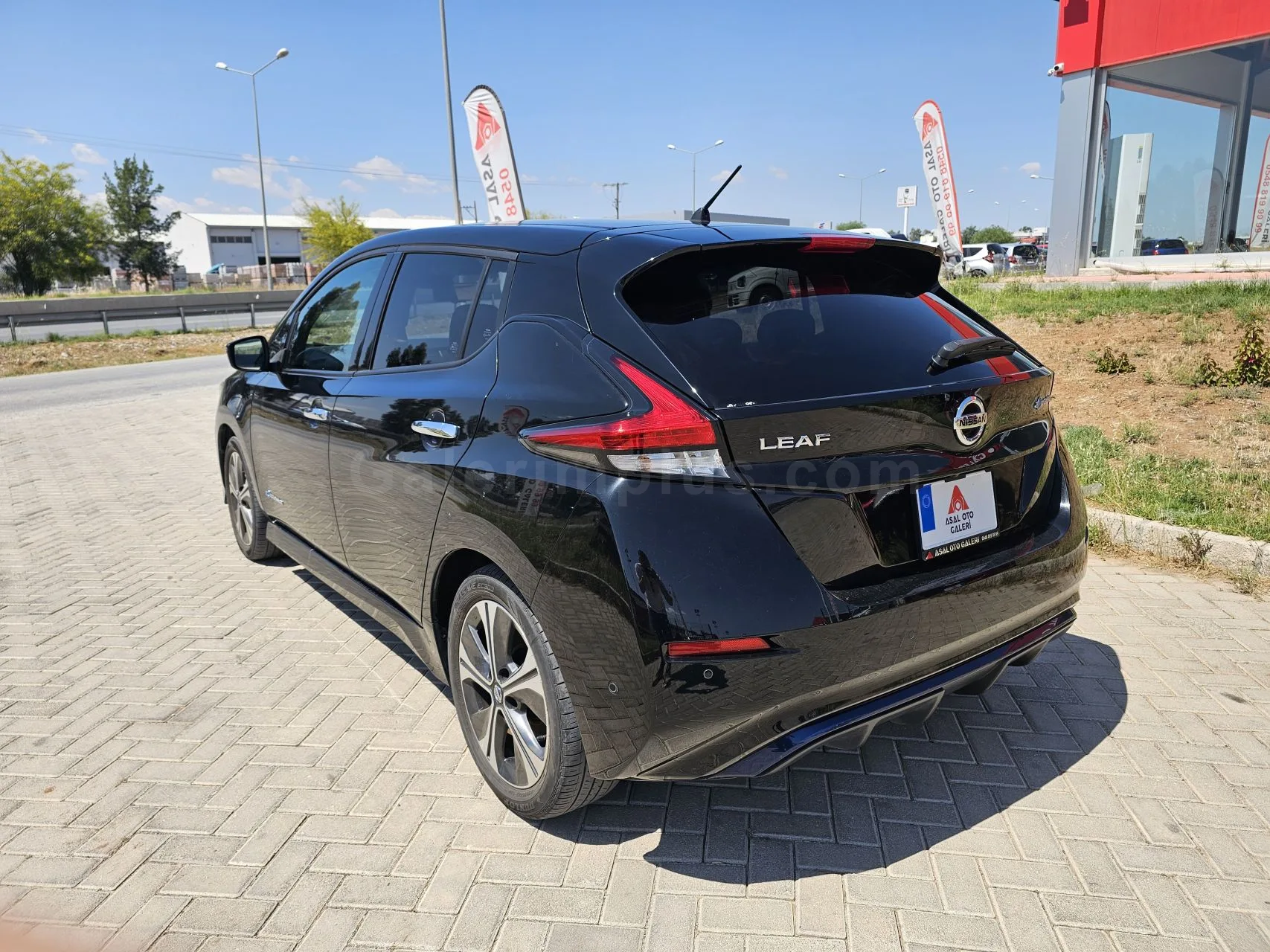 2019 Model Otomatik Nissan Leaf 40 kWh Lefkoşa Satılık İkinci El | GalerimPlus - Thumbnail 4