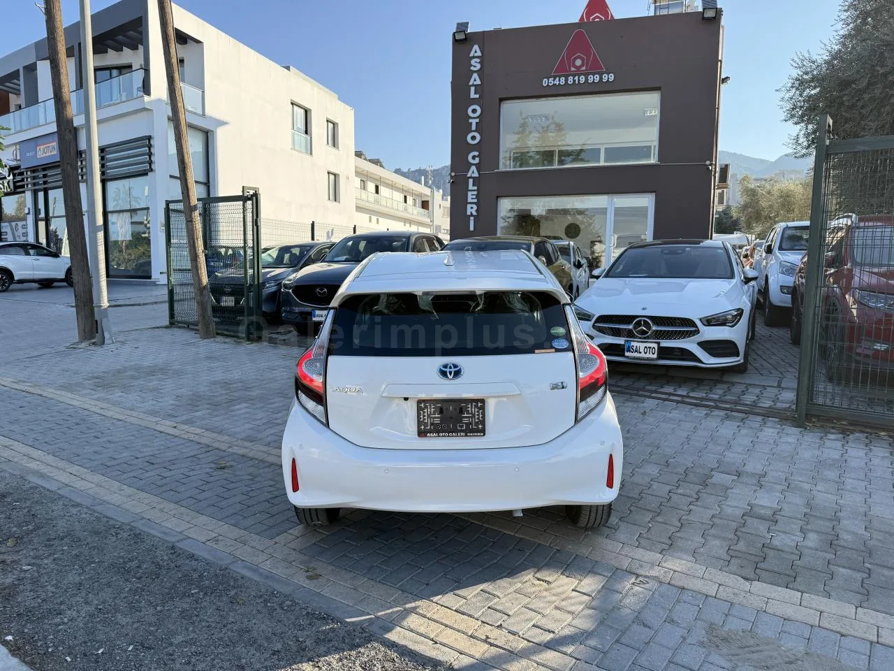 2021 Model Otomatik Toyota Aqua 1.5 Hybrit Girne Satılık İkinci El | GalerimPlus - Thumbnail 8