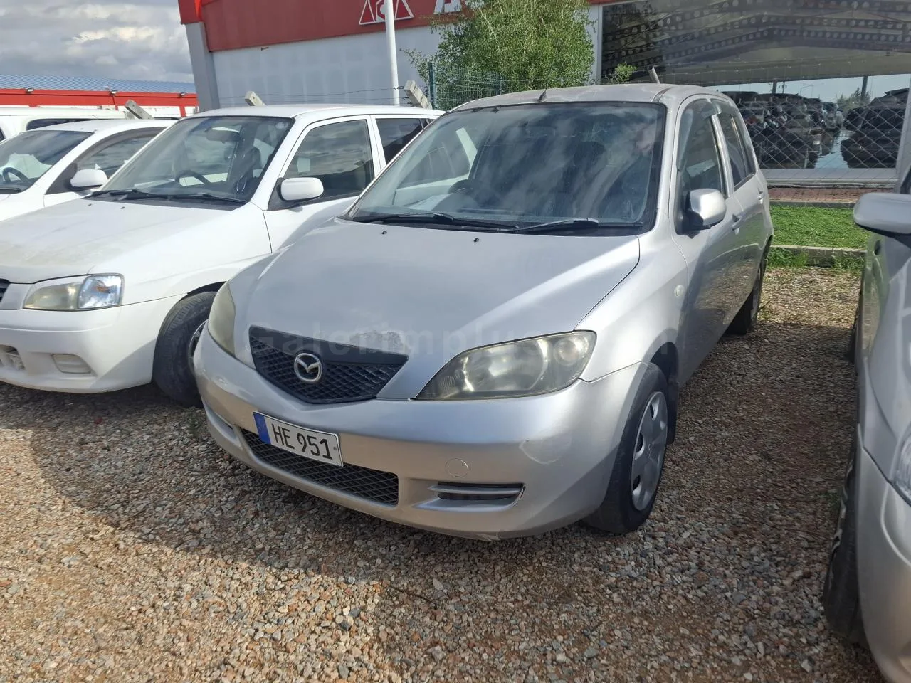 2002 Model Otomatik Mazda Demio 1.3i Lefkoşa Satılık İkinci El | GalerimPlus - Thumbnail 2