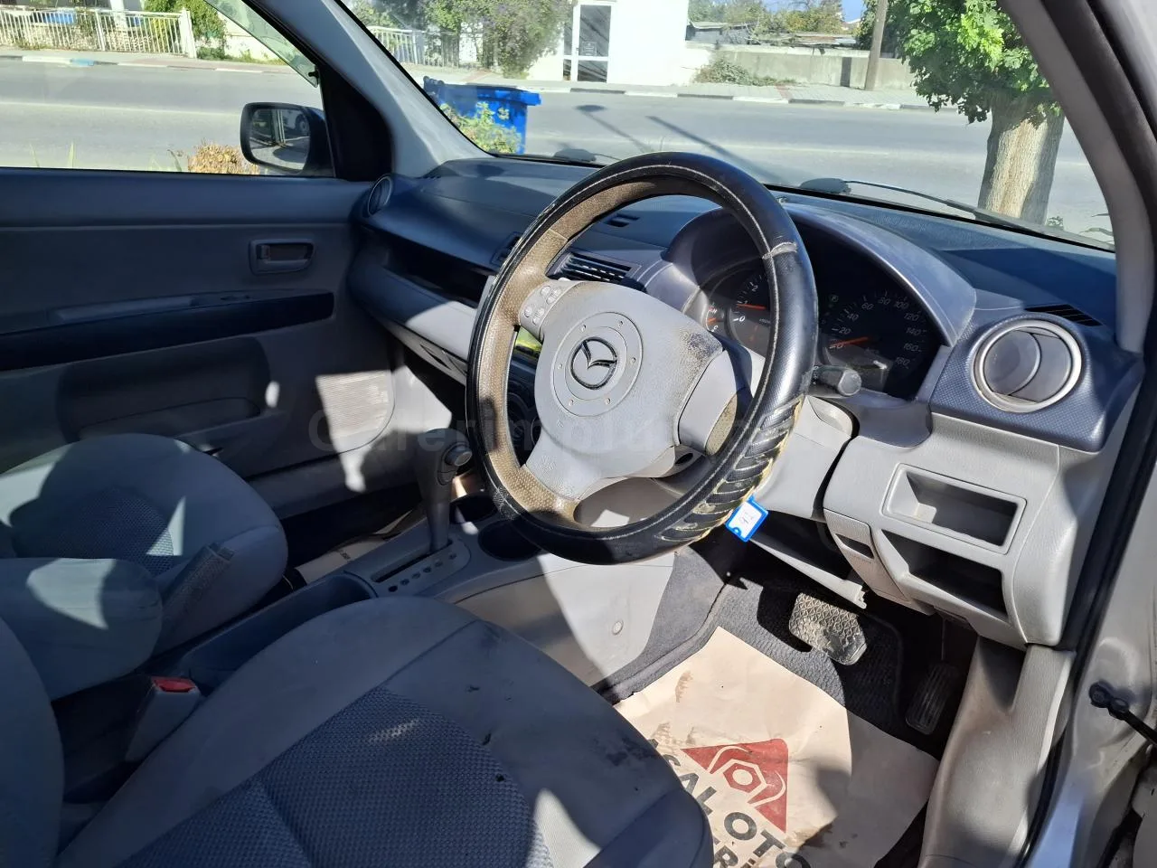 2002 Model Otomatik Mazda Demio 1.3i Lefkoşa Satılık İkinci El | GalerimPlus - Thumbnail 3