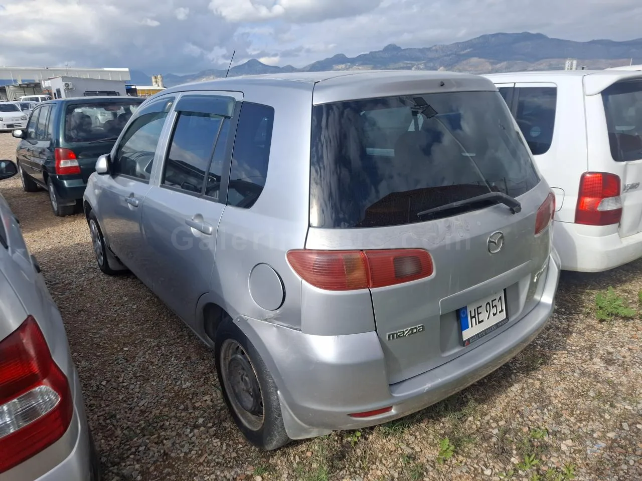2002 Model Otomatik Mazda Demio 1.3i Lefkoşa Satılık İkinci El | GalerimPlus - Thumbnail 4