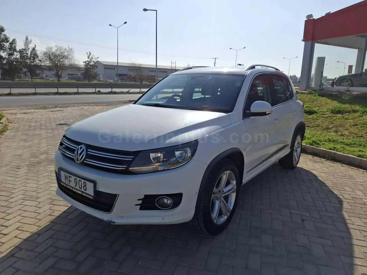 2012 Model Otomatik Volkswagen Tiguan 2.0 TSI Lefkoşa Satılık İkinci El | GalerimPlus - Thumbnail 3