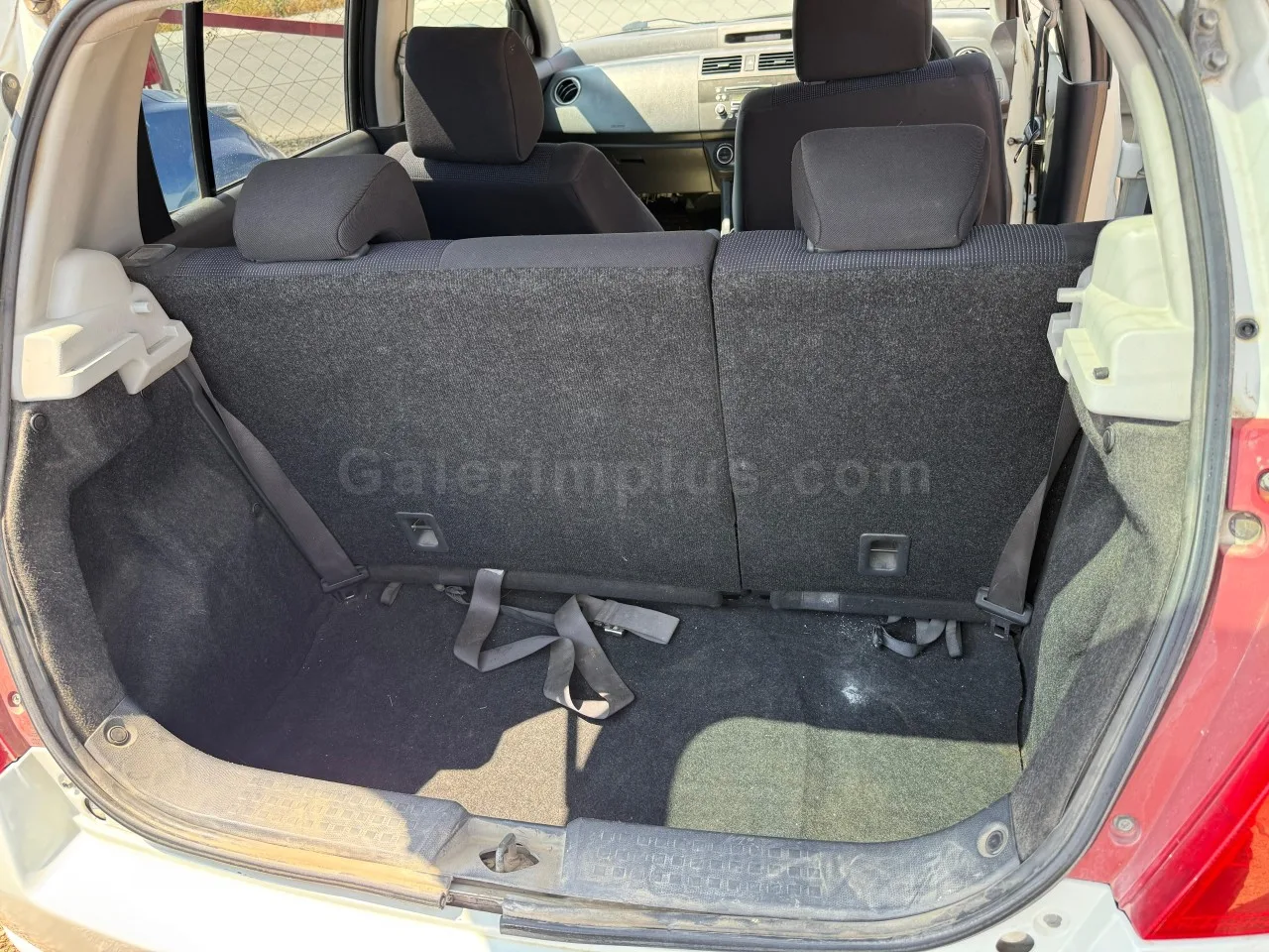 2005 Model Otomatik Suzuki Swift 1.3 Lefkoşa Satılık İkinci El | GalerimPlus - Thumbnail 5