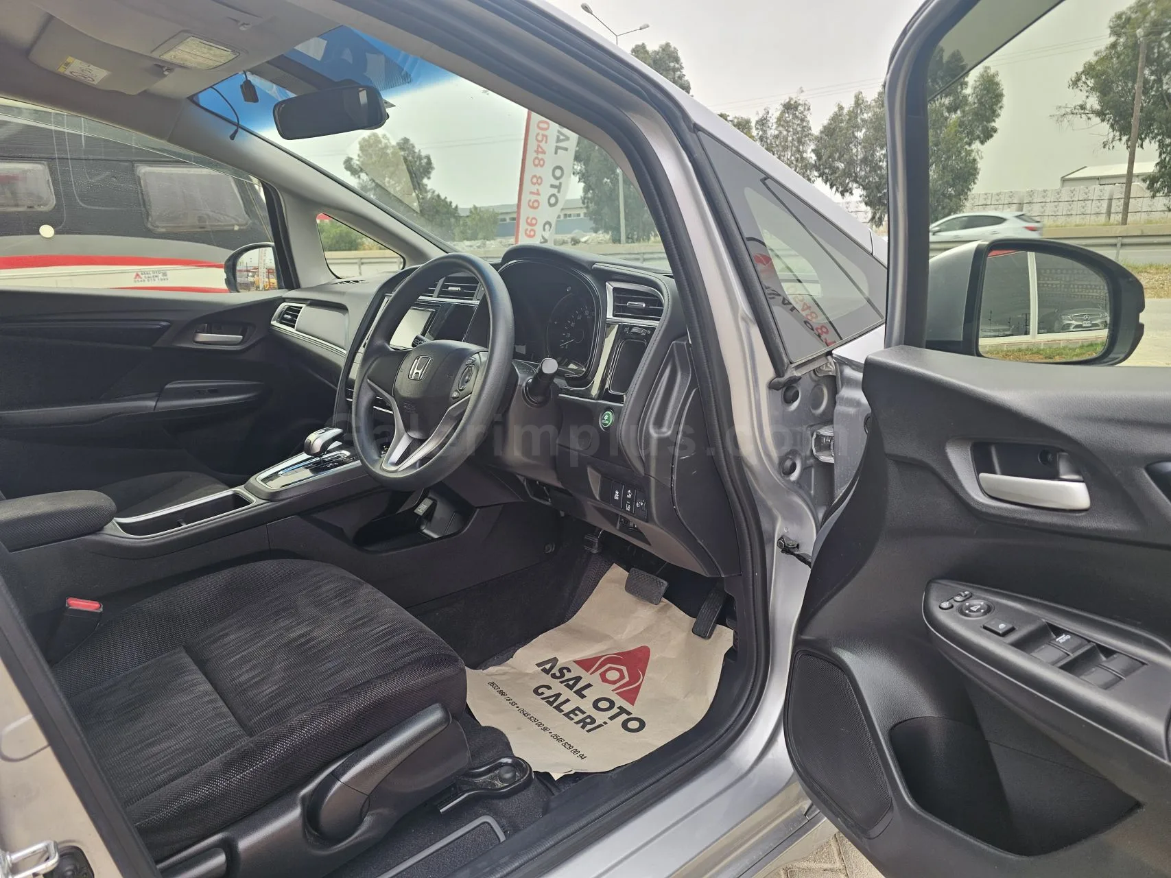 2021 Model Otomatik Honda Shuttle 1.5 Hybrid Lefkoşa Satılık İkinci El | GalerimPlus - Thumbnail 6