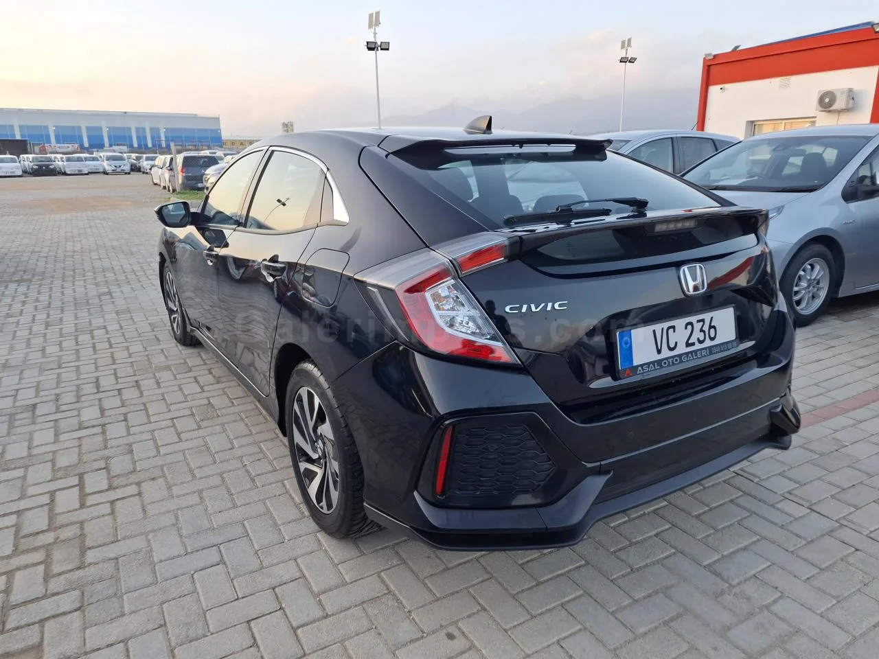 2018 Model Düz Honda Civic 1.0 Lefkoşa Satılık İkinci El | GalerimPlus - Thumbnail 3