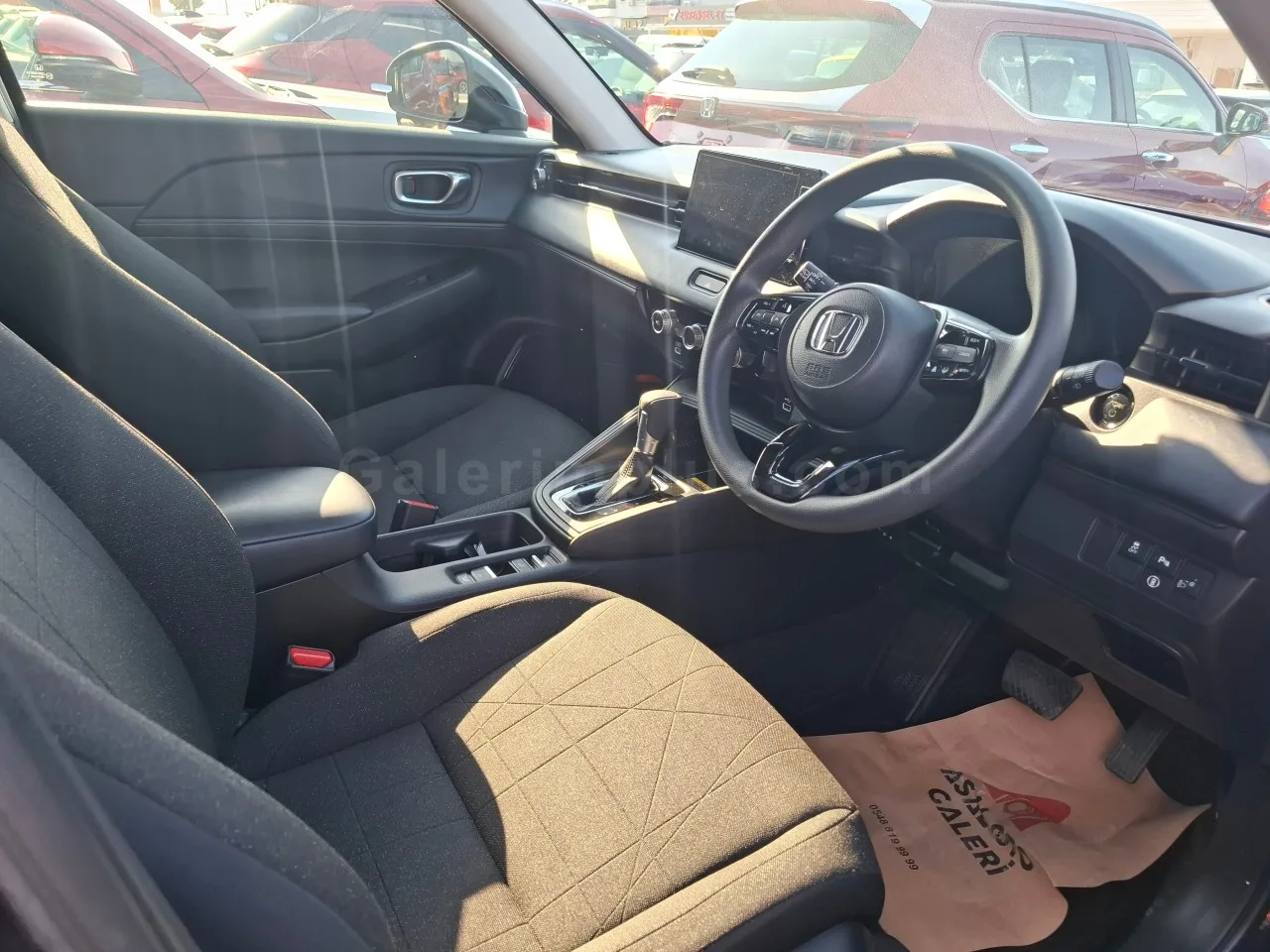 2022 Model Otomatik Honda Vezel 1.5 i-VTEC Hybrid Automatic İskele Satılık İkinci El | GalerimPlus - Thumbnail 8