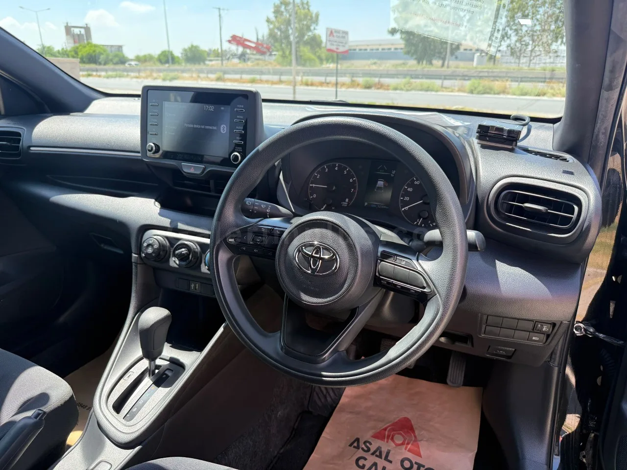 2023 Model Otomatik Toyota Yaris 1.0 Lefkoşa Satılık İkinci El | GalerimPlus - Thumbnail 6