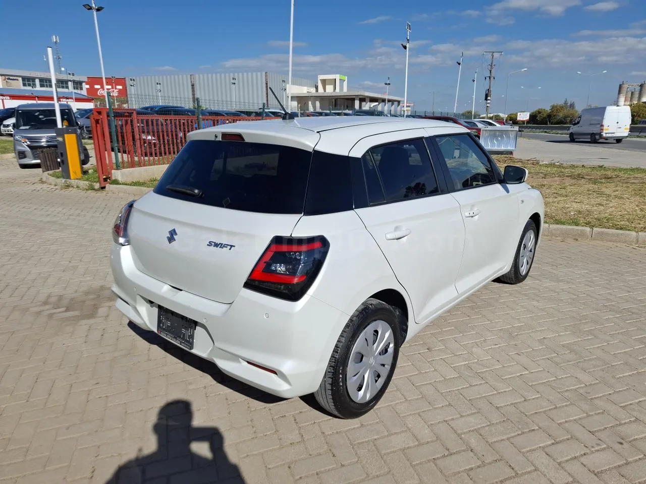 2024 Model Otomatik Suzuki Swift 1.2 Lefkoşa Satılık İkinci El | GalerimPlus - Thumbnail 5