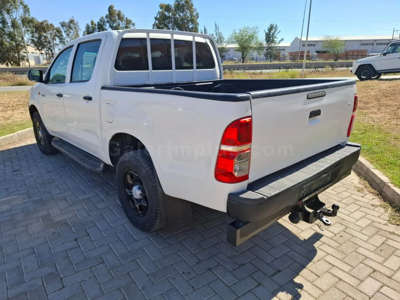 2014 Model Düz Toyota Hilux 2.5 D Lefkoşa Satılık İkinci El | GalerimPlus - Thumbnail 4