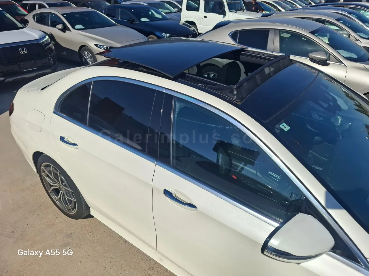 2022 Model Otomatik Mercedes-Benz E Serisi E 200 İskele Satılık İkinci El | GalerimPlus - Thumbnail 8