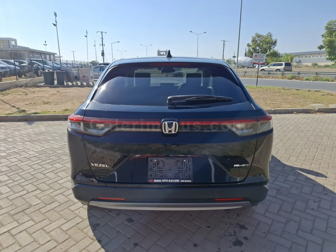 2022 Model Otomatik Honda Vezel 1.5 i-VTEC Hybrid Automatic Lefkoşa Satılık İkinci El | GalerimPlus - Thumbnail 6