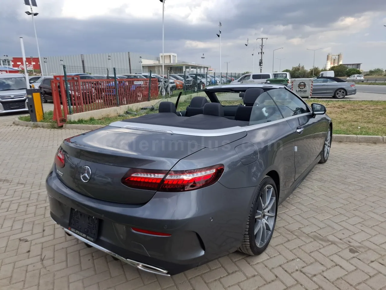 2021 Model Otomatik Mercedes-Benz E Serisi E 300 Lefkoşa Satılık İkinci El | GalerimPlus - Thumbnail 7
