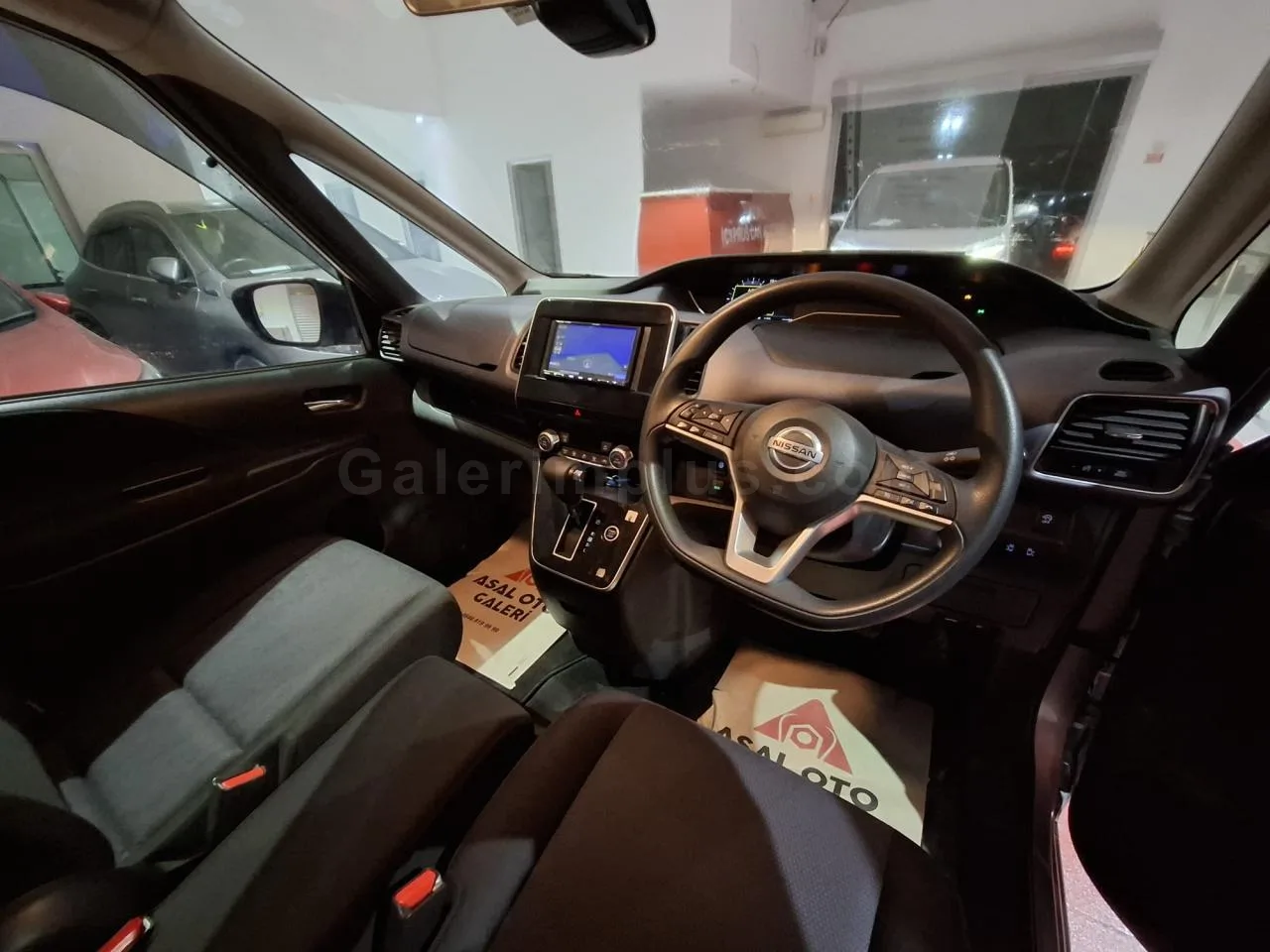 2020 Model Otomatik Nissan Serena Lefkoşa Satılık İkinci El | GalerimPlus - Thumbnail 8