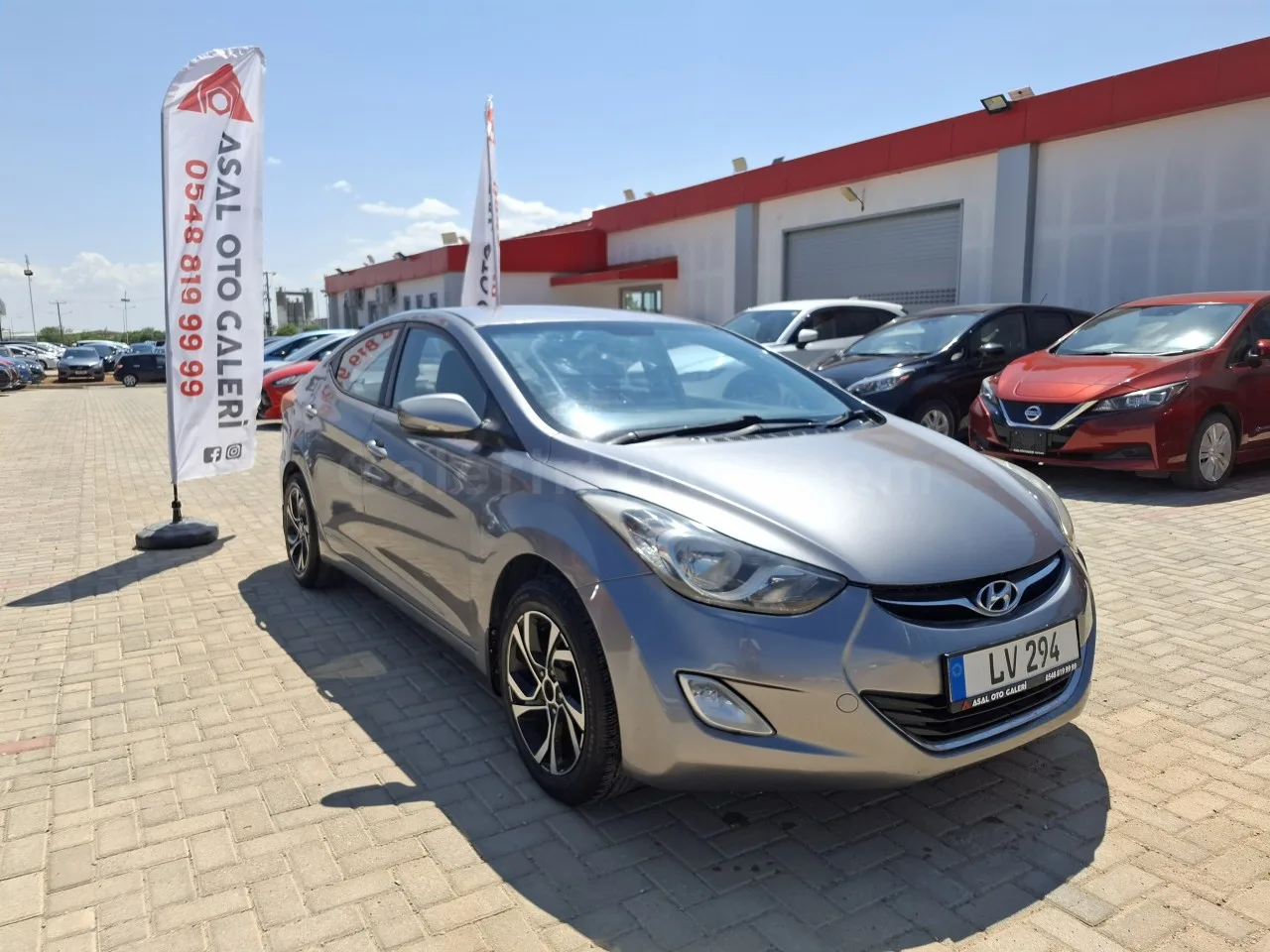 2011 Model Otomatik Hyundai Elantra 1.6 Lefkoşa Satılık İkinci El | GalerimPlus - Thumbnail 3