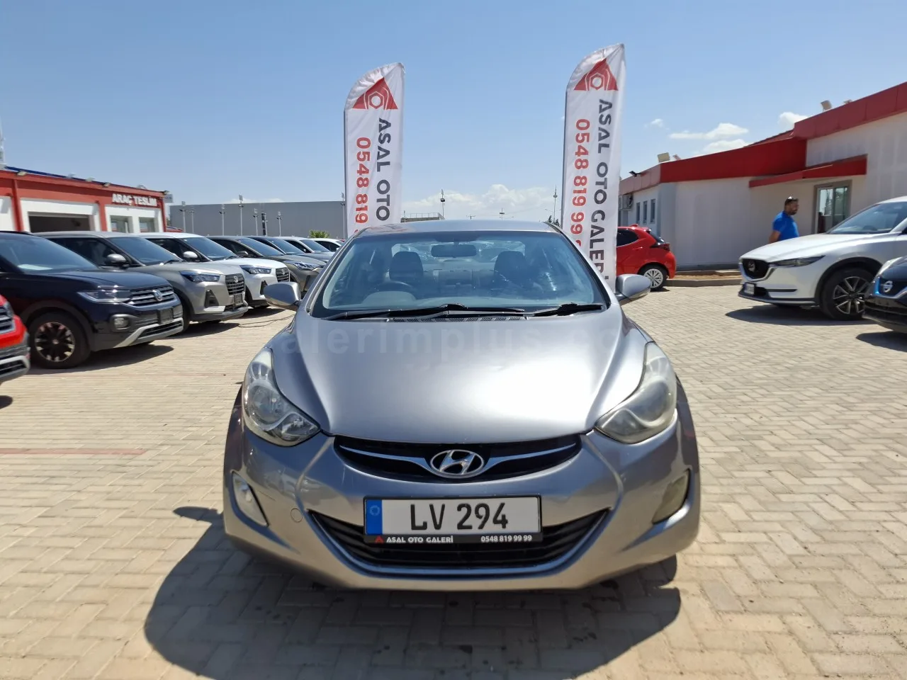 2011 Model Otomatik Hyundai Elantra 1.6 Lefkoşa Satılık İkinci El | GalerimPlus - Thumbnail 4