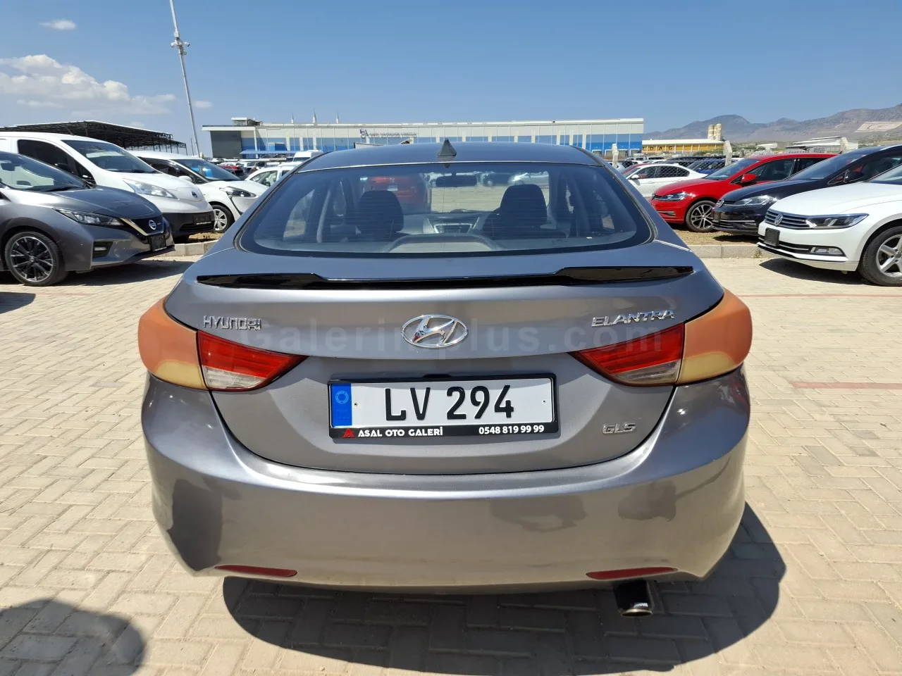 2011 Model Otomatik Hyundai Elantra 1.6 Lefkoşa Satılık İkinci El | GalerimPlus - Thumbnail 8
