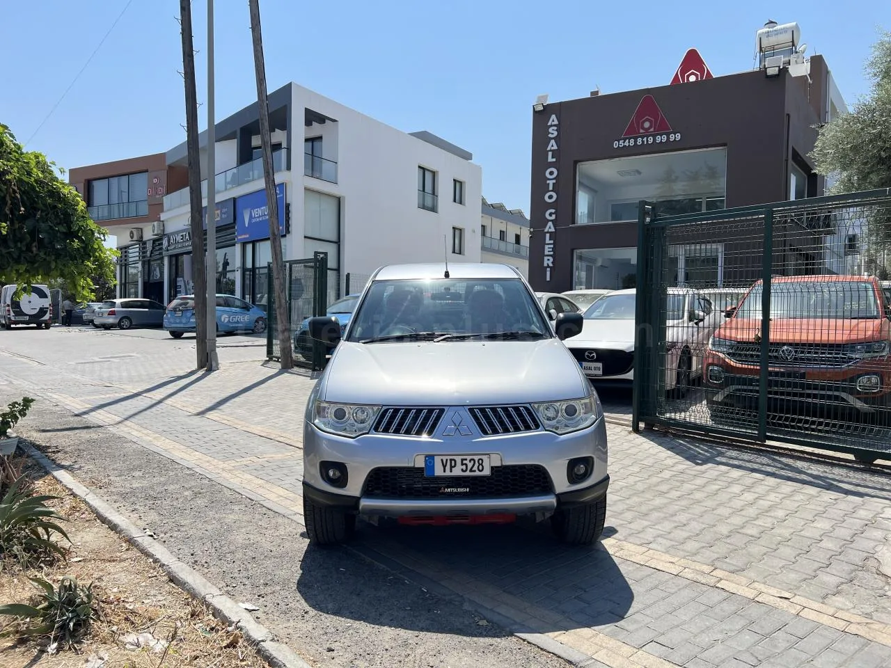 2015 Model Düz Mitsubishi L 200 4x4 Girne Satılık İkinci El | GalerimPlus - Thumbnail 3