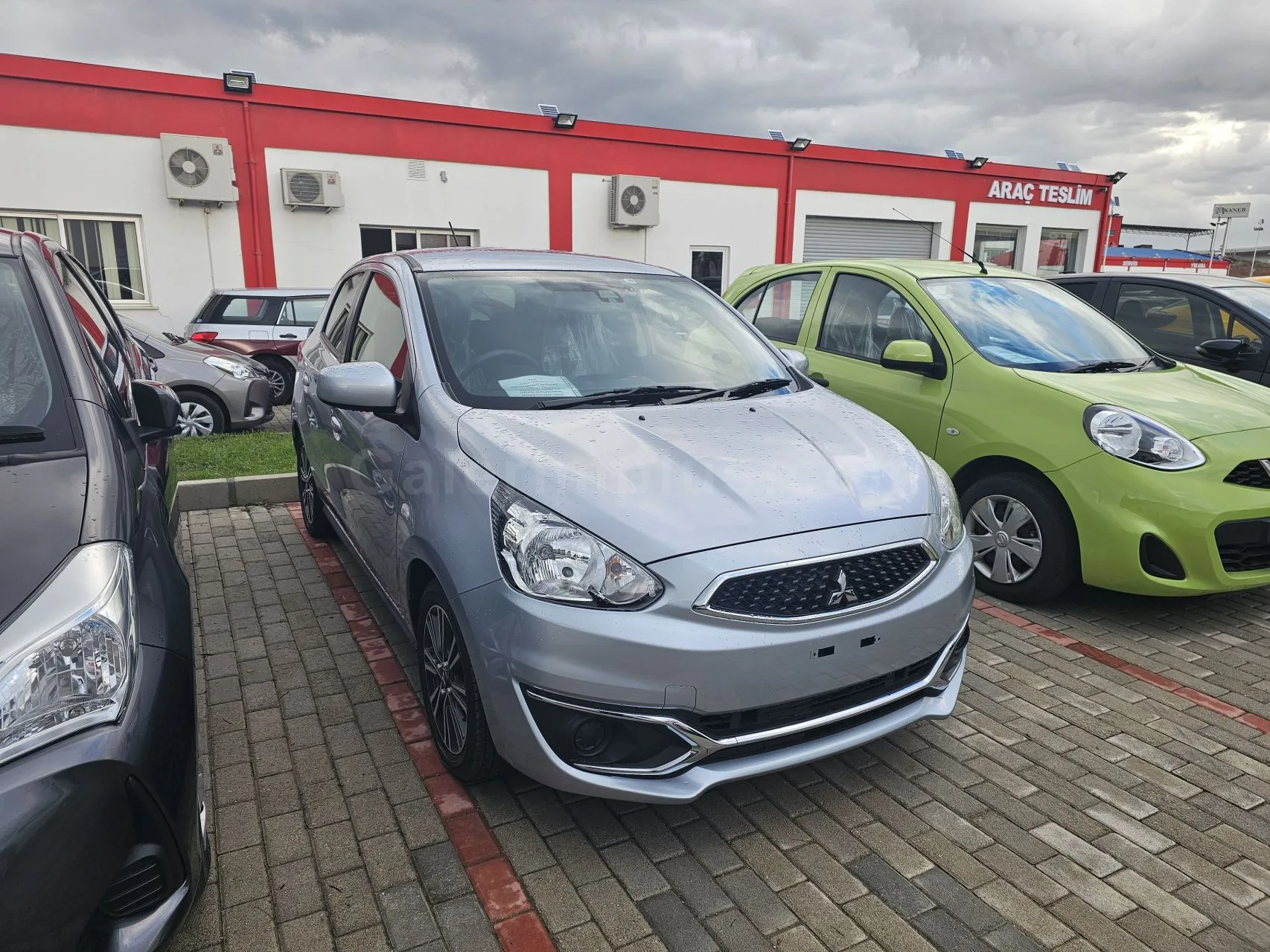 2020 Mitsubishi Mirage 1.2 Mivec GASOLINE AUTOMATIC Lefkoşa İlan görseli - GalerimPlus
