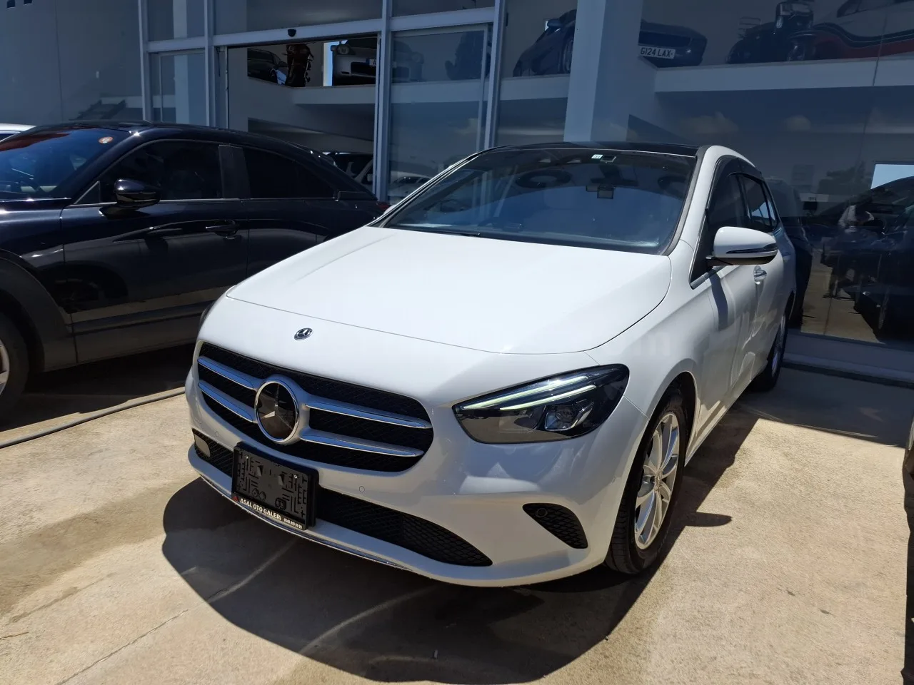 2023 Model Otomatik Mercedes-Benz B Serisi B 180 İskele Satılık İkinci El | GalerimPlus - Thumbnail 3
