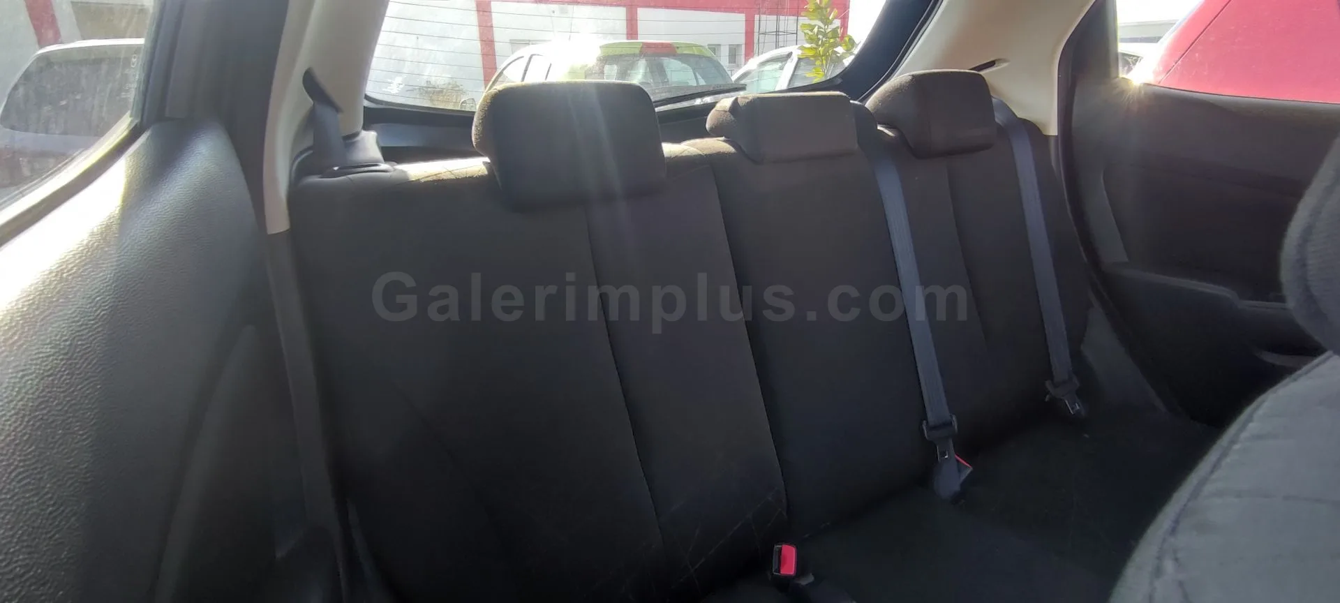 2012 Model Otomatik Mazda Demio 1.3i Lefkoşa Satılık İkinci El | GalerimPlus - Thumbnail 4