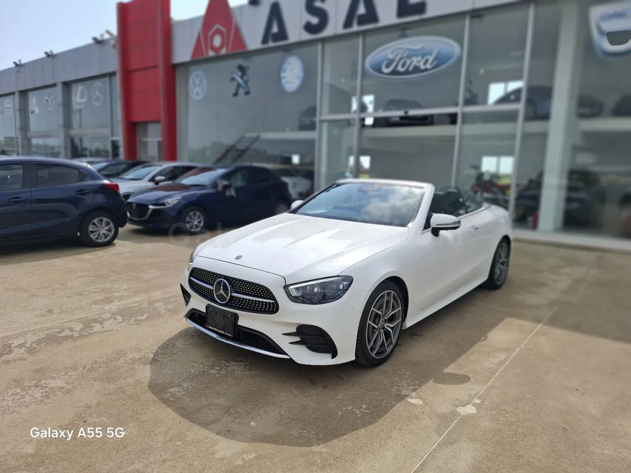 2021 Mercedes-Benz E Serisi E 200 HYBRID AUTOMATIC İskele İlan görseli - GalerimPlus